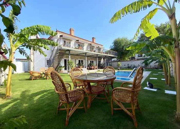 Hotel La Maison De Yasmine *